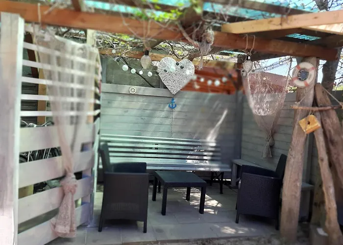 Pod Szklana Wydma - 2 Min Pieszo Do Plazy Lodge Chłopy